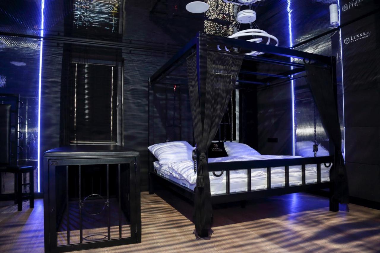 Bdsm Apartament Czestochowa Luxxx - Adults Only - Tylko Dla Doroslych Exterior foto